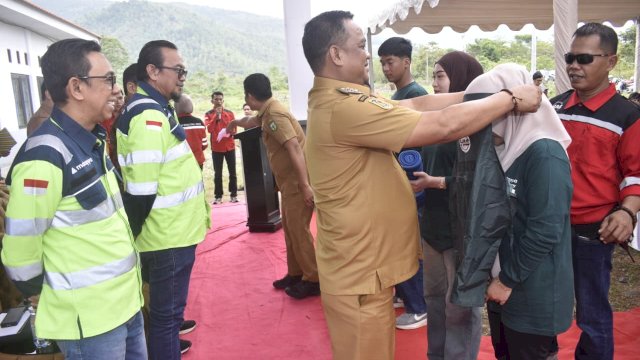 Dinas Ketenagakerjaan dan Transmigrasi Kabupaten Luwu dengan PT MDA melalui Program Academy Matappa dalam rangka menyiapkan tenaga kerja lokal yang kompeten, tersertifikasi, dan siap bersaing di dunia industri. Dok Humas