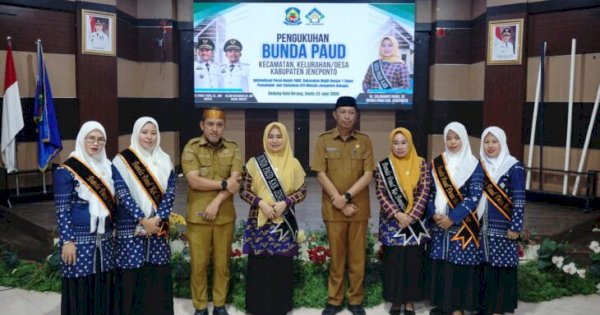 Bupati Jeneponto Kukuhkan 174 Bunda PAUD, Dorong Target Wajib Belajar 1 Tahun Prasekolah