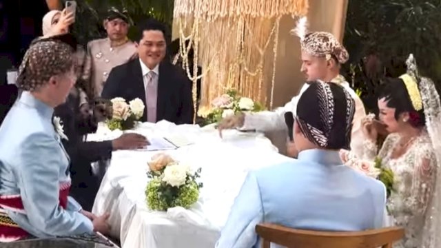 Pemain Timnas Indonesia Justin Hubner menikah dengan Jennifer Coppen (Instagram: @erickthohir) 
