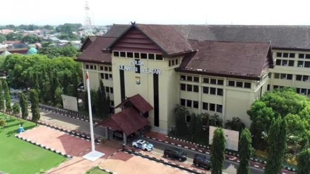 Gedung Markas Besar Kepolisian Daerah (Mapolda) Sulawesi Selatan ||(foto_@FB)
