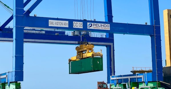 Di Tengah Tantangan Ekonomi, Pelindo Regional 4 Jaga Tren Pertumbuhan Operasional