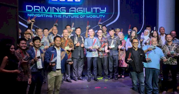 Yamaha Borong 7 Penghargaan Otomotif Award 2026