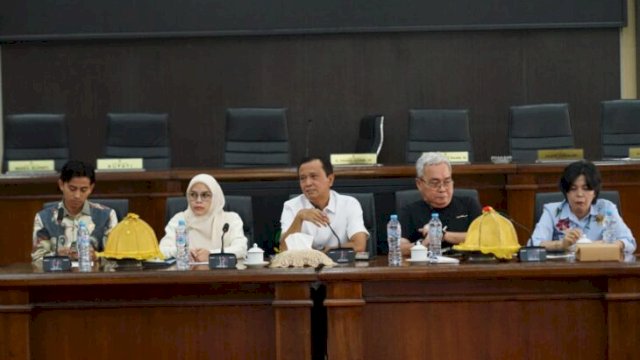 rapat paripurna pembahasan LKPJ Bupati Gowa Tahun Anggaran 2025 di ruang sidang DPRD Kabupaten Gowa, Sabtu (2/5/2026) || (ho_yos)
