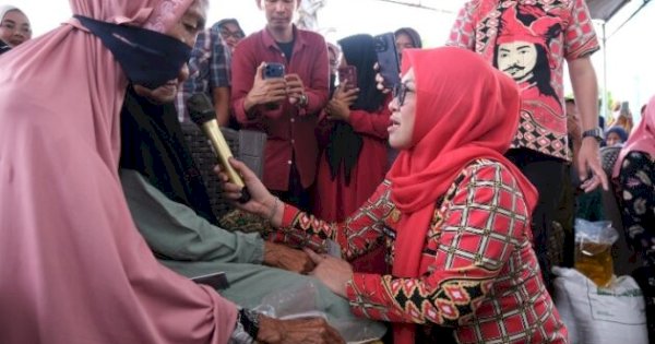 Bupati Gowa Salurkan Bantuan Pangan ke 70.944 Warga