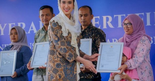 Dari Jatimulyo, Menpar Tebar Sertifikat Halal ke 34 Provinsi