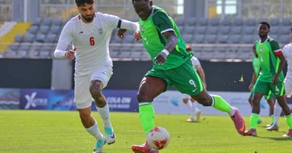 Timnas Iran Bertolak ke Meksiko, 14 Staf Masih Tertahan Masalah Visa AS