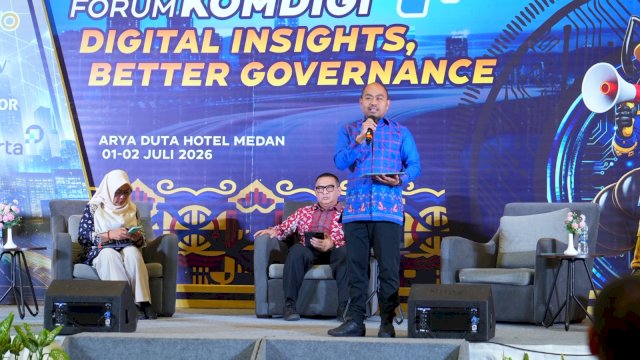 Kadis Kominfo Muhammad Roem, mempresentasikan program di Medan. (Dok. Humas)