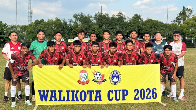 Foto berama tim Dokter Koboi FC dan Official, Kamis (9/7). (Dok. HSN/HN)
