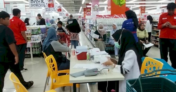 PMI Makassar Apresiasi Donor Darah Lotte Mart, 23 Pendonor Merupakan Pemula