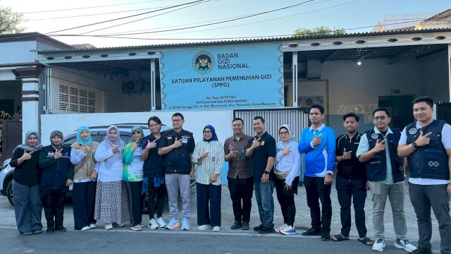 Kepala BPOM RI dalam kunjungan kerja di Makassar sekaligus meninjau SPPG dan menyapa warga di Car Free Day, Minggu (12/7). (Dok. HSN)