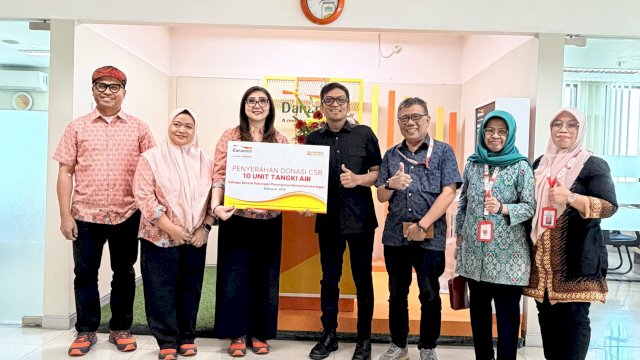 HUT Danamon bekerjasama PMI Makassar donor darah, Kamis (16/7). (Dok. HSN)