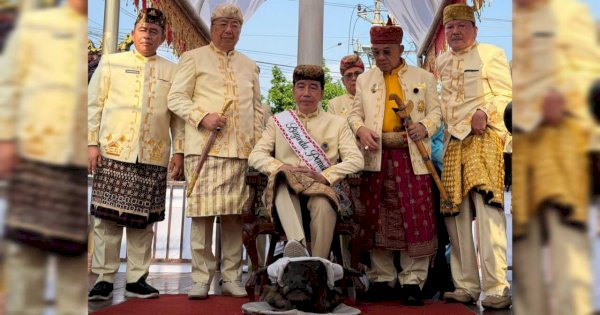 Politik Simbol Antara Hormat pada Adat dan Tafsir Publik