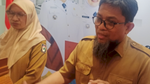 adisdik, Iqbal Najamuddin dan Kadisdik Makassar, Achi Soleman. (Dok. Sindo)