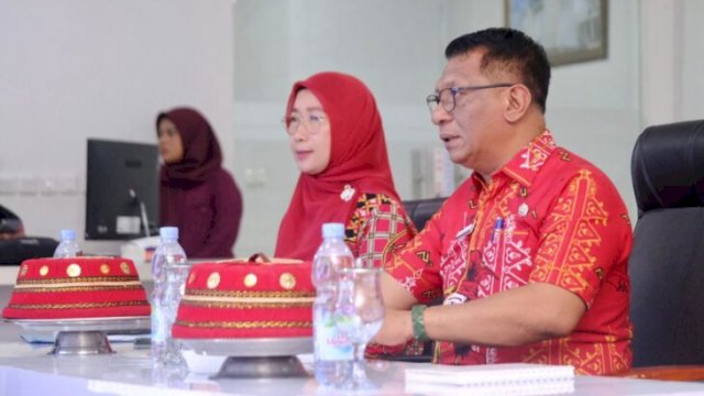 Kegiatan Peningkatan Pemahaman dan Peran Sahabat LAPOR! dalam Mendukung Pengelolaan Pengaduan Pelayanan Publik di Kabupaten Gowa Tahun 2026 yang berlangsung secara virtual di Peace Room Kantor Bupati Gowa, Kamis (25/6/2026). || (foto_humaskab/diskominfo)