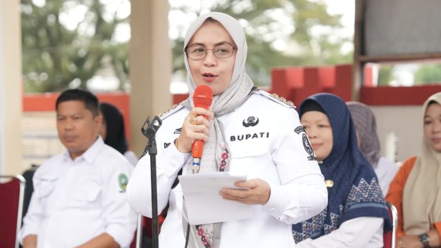 Hari Bidan Nasional 2026, Bupati Ratnawati Arif Apresiasi Dedikasi Para Bidan ||(foto_humaskab) 
