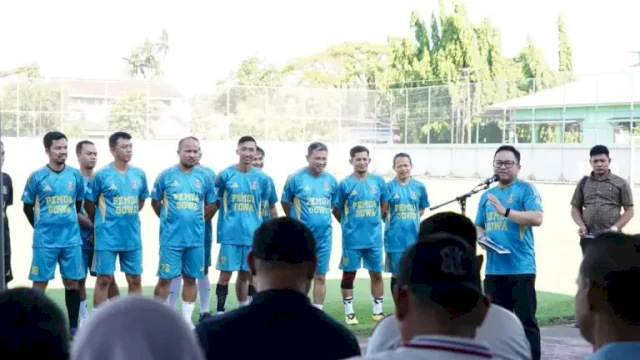 Eratkan Silaturahmi, Pemkab Gowa dan Pemkot Palu Gelar Laga Persahabatan di Stadion Kalegowa ||(foto_humaskab) 