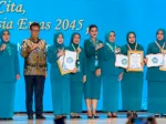 TP PKK Gowa Raih Penghargaan dari Menkes RI dan Ketum TP PKK Pusat