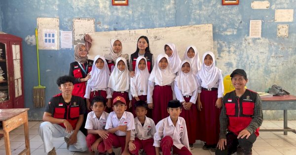 Mahasiswa KKN-T Literasi Unhas Hadirkan Petualangan Suara Menembus Buku di Jeneponto