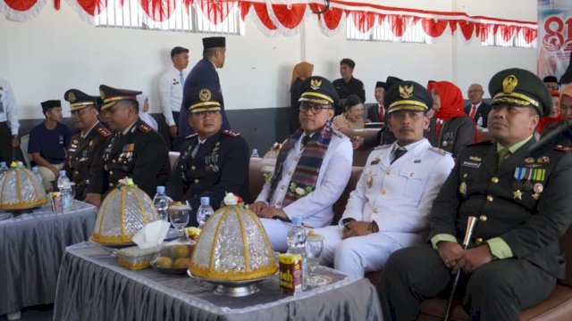 Penyerahan Duplikat Bendera Pusaka ke Rujab Bupati Tutup Rangkaian HUT ke-81 RI di Jeneponto ||(doc_kominfojeneponto/aswin@harian.news) 