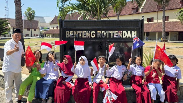 Puluhan siswa dan mahasiswa binaan Yayasan Kepedulian Generasi Baru Anak Bangsa merayakan HUT Proklamasi RI ke-81. Dok HN
