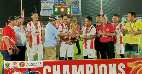 IKA Unhas Bulungan 1 Sabet Juara Utama Turnamen Sepak Bola Mini Meriahkan Dies Natalis ke-70 Unhas