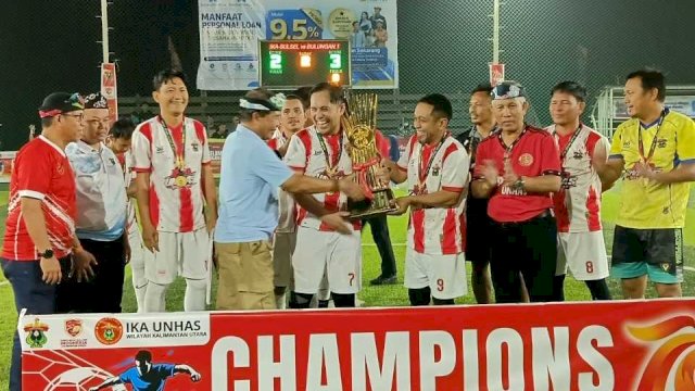 IKA Unhas Bulungan 1 juara turnamen sepak bola mini Dies Natalis ke-70 Unhas di Tanjung Selor ||(doc_ikaunhas) 