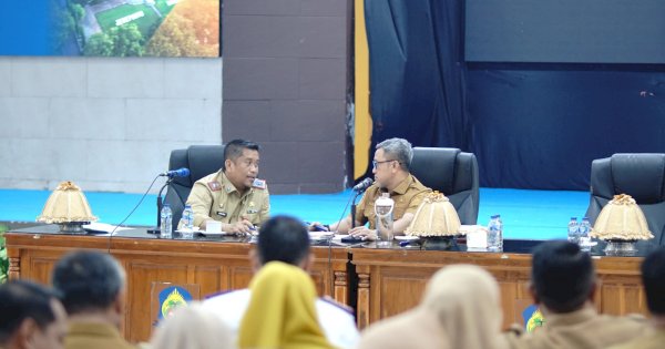 Bupati Jeneponto Minta OPD Tinjau Kelangkaan BBM, Gas, dan Gangguan Listrik