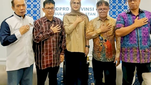 Pengurus PWI Sulsel periode 2026&ndash;2031 yang dipimpin oleh Ir. H. Suwardi Thahir, saat diterima Ketua DPRD Sulsel pada Kamis (24/9/2026). Dok Humas