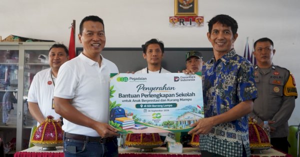 Pegadaian Bantu Perlengkapan Sekolah Anak Berprestasi di Pulau Barrang Lompo