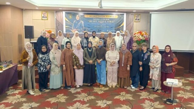 IKWI Sulsel mengikuti short course &ldquo;Heart, Mind & Voice&rdquo; yang digelar LPK Soraya di Makassar ||(Kredit foto:ikwisulsel/handover_igadiwia@harian.news) 