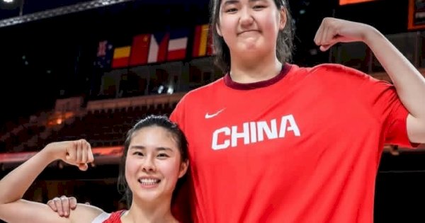 Tinggi 223 Cm, Zhang Ziyu Cs Tumbangkan Tim Basket Indonesia