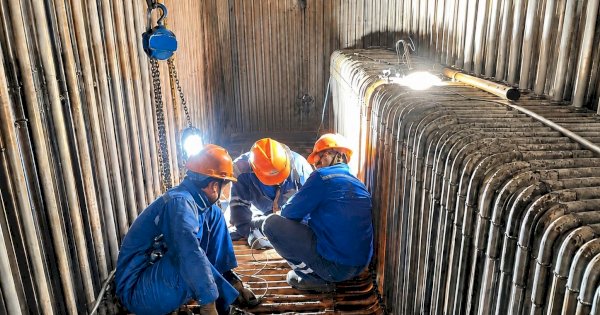 PLN Kerahkan Lebih dari 230 Petugas Percepat Pemeliharaan Sistem Kelistrikan Sulbagsel