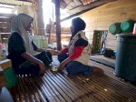 Semangat Berbagi YBM PLN Menjangkau Warga Pasangkayu hingga Makassar
