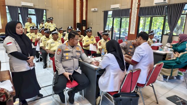 Penutupan Pelatihan Satpam Kualifikasi Gada Pratama Tahap XV Tahun 2026 di Kota Makassar.