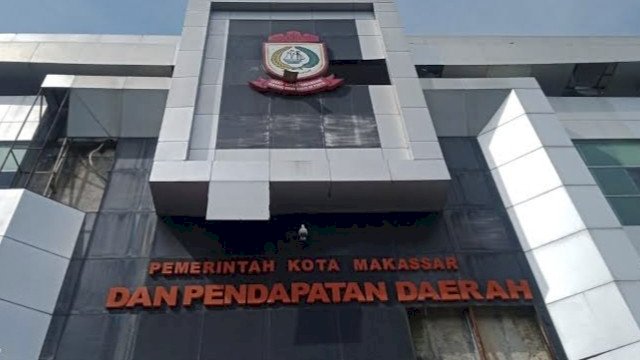Kantor Badan Pendapatan Daerah (Bapenda) Makassar jalan Urip Sumoharjo Makassar. Dok HARIAN.NEWS 
