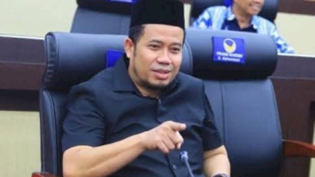 Captain Hariadi ditunjuk sebagai pengendali sementara DPD NasDem Gowa setelah wafatnya H. Azhar Usman ||Kredit foto:handover_yoz@harian.news) 
