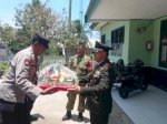 HUT ke-81 TNI di Maiwa, Polsek Kirim Nasi Tumpeng ke Koramil