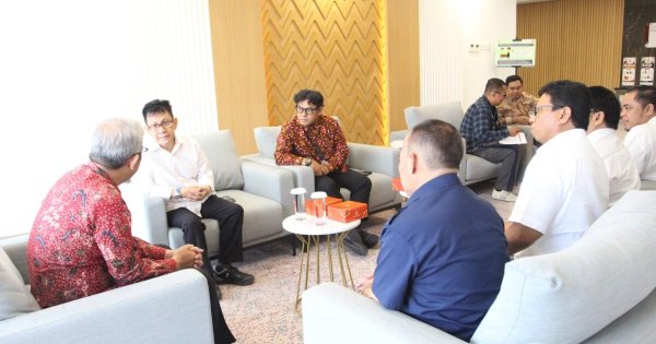 OJK Sulselbar Gandeng PWI Sulsel Perkuat Literasi Keuangan