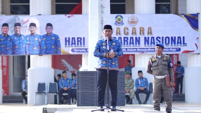 Sekretaris Daerah (Sekda) Kabupaten Jeneponto, Dr. Aspa Muji, S.STP., M.Si saat memimpin upacara. Foto Humas Pemkab Jeneponto 