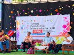 Linieritas Penting, Tetapi Guru Bukan Garis Lurus