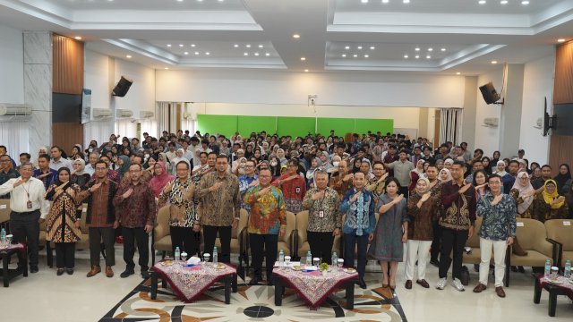 Kegiatan Digital Financial Literacy (DFL) 2026 di Universitas Airlangga (UNAIR), Surabaya. (Dok. OJK)