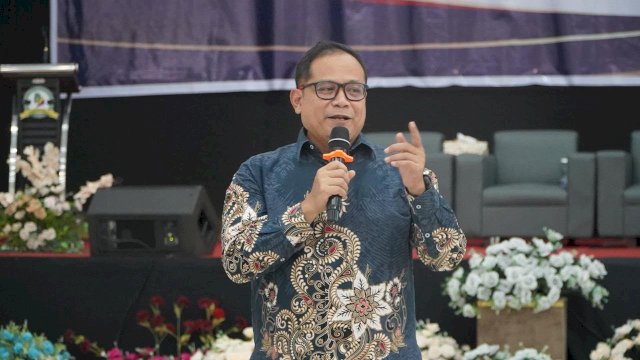 Kepala Otoritas Jasa Keuangan (OJK) Sulawesi Selatan dan Sulawesi Barat, Moch. Muchlasin. (Dok/ OJK)