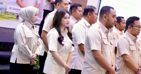 Suharmika Ketua HKTI Makassar, Yasika Aulia Sekretaris, dan Eshin Usami Bendahara