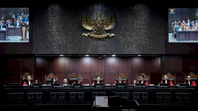 Mahkamah Konstitusi menjadi sorotan setelah membacakan putusan perkara persyaratan pendidikan Wakil Presiden Gibran Rakabuming Raka pada 6 Oktober 2026 ||(Kredit foto:thejakartapost) 