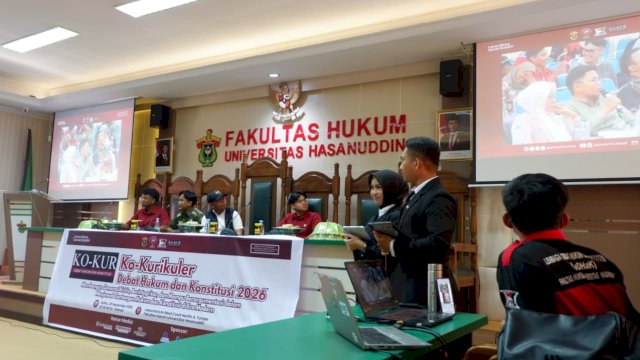 Lembaga Debat Hukum dan Konstitusi Fakultas Hukum Universitas Hasanuddin (LeDHaK FH Unhas) resmi membuka Ko-Kurikuler Debat Hukum dan Konstitusi Tahun 2026. (HSN)