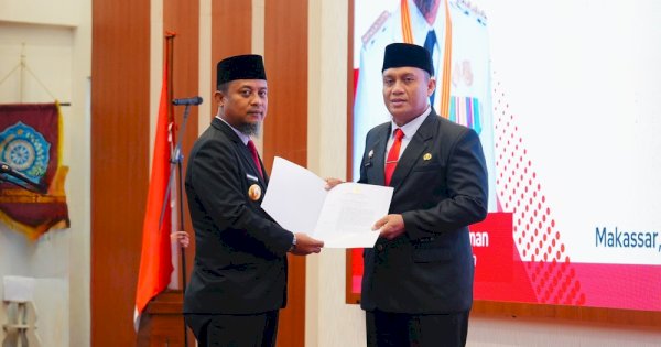 Gubernur Andi Sudirman Lantik Andi Winarno Eka Putra sebagai Pj Sekda